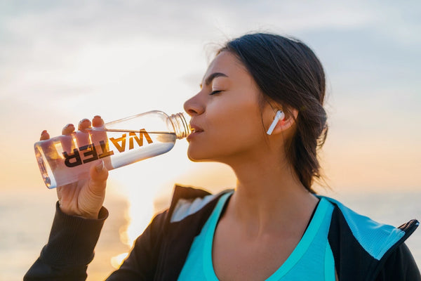 How to Keep Your Skin Hydrated During Summer Months?