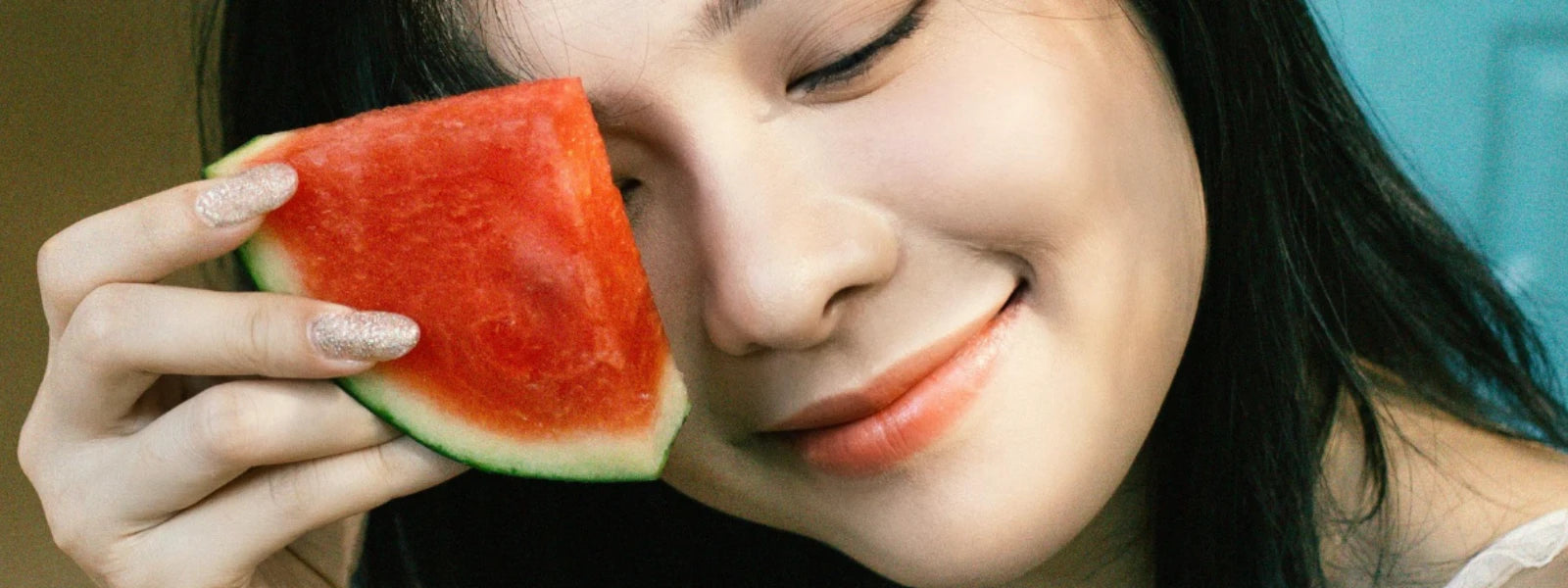 does watermelon contains glutathione 11 Top Watermelon Health Benefits That Nutritionists Say Are Backed by  Promising Research main image 0