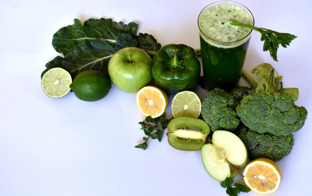 10 Reason Why We Should Drink Green Juice Daily