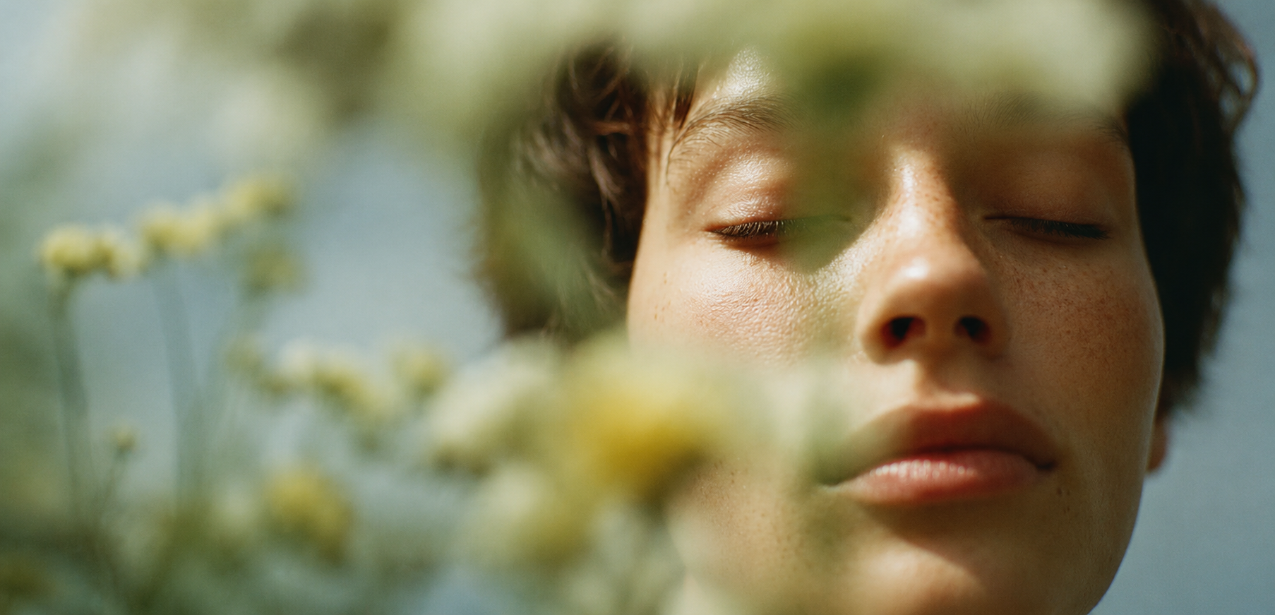 The Sleep-Skin Connection: What Happens to Your Face Between 10 PM and 2 AM