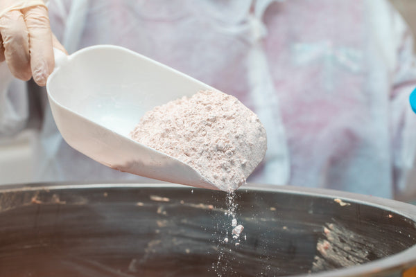 Whey Protein Powder Side Effects: How Processing & Additives Change Outcomes