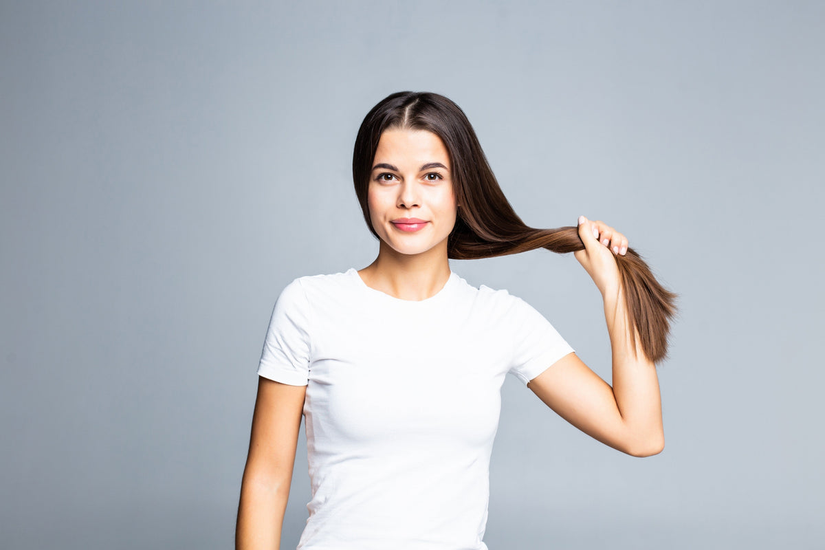 Hair Supplements for Women: Recovering from Postpartum Loss